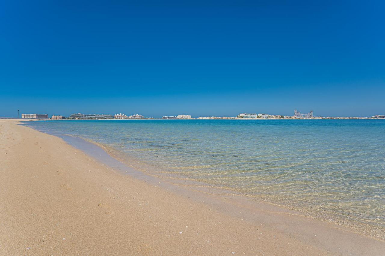 Higuests - Luxurious 1Br In Palms With Private Beach Access Dubai Eksteriør billede